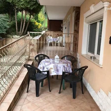 Central Apartments Apartment