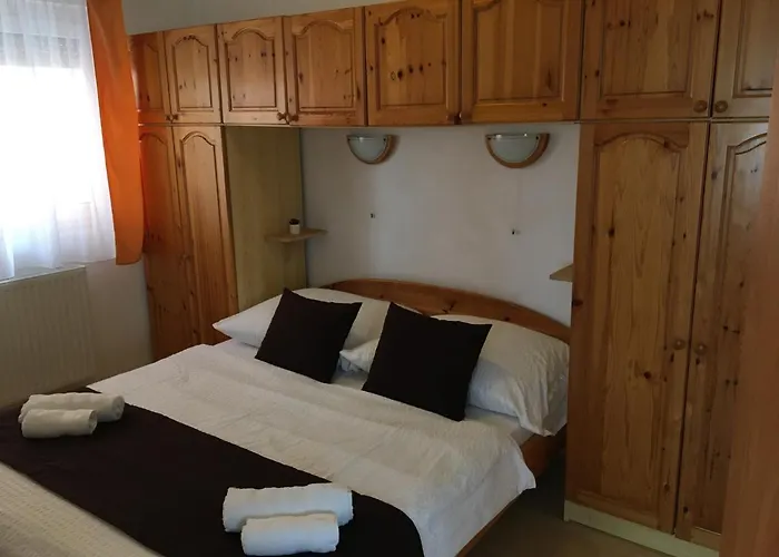 Central Apartments Apartment